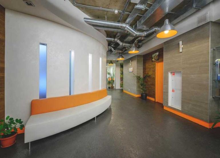 IQ Park: Вид лобби