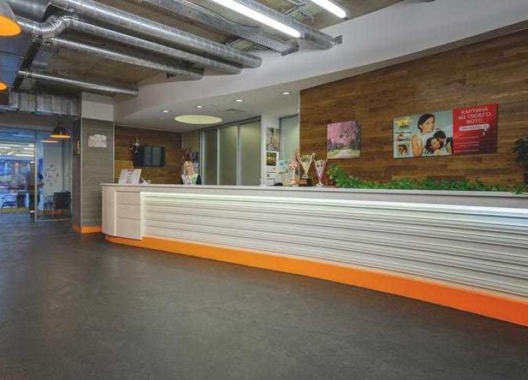 IQ Park: Вид главного ресепшен здания